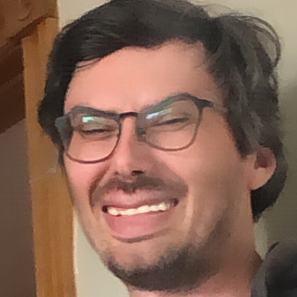 Meet your Posher, Emily - Picture 1 of 1